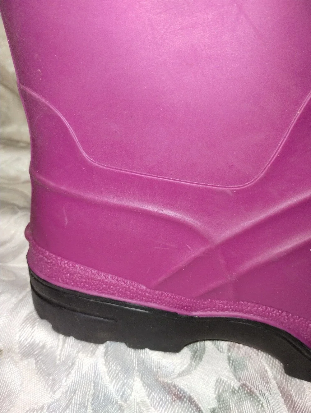 Size 6 Waterproof Child Boots / Fuchsia Color
